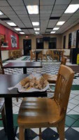 Schlotzsky's inside