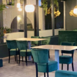 Pizzeria Mamamia À l'intérieur