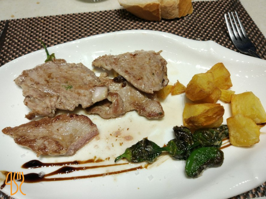 restaurant image