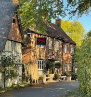 The Red Lion Pub Kitchen outside