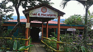 Cafe Macadamia inside