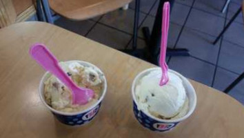 Baskin-robbins food