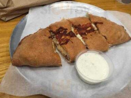 Mike's Calzones Deli food