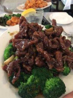 Yang Chow Restaurant food