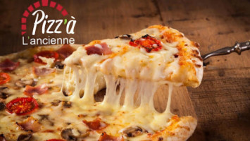 Pizz'a l'Ancienne food