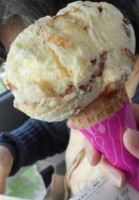 Baskin-robbins food