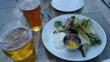 Meridian Pint food