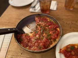 Lou Malnati's - Elk Grove Village food