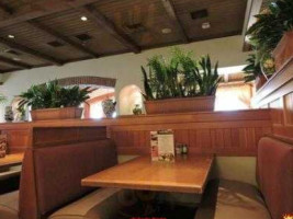 Olive Garden Italian inside