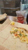 Mod Pizza food