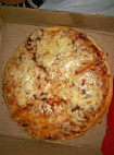 Kaju's Pizza food