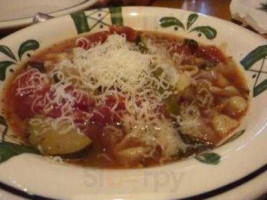 Olive Garden food