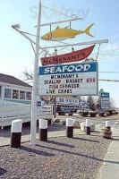 Mcmenamy Seafood outside