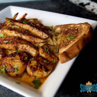 Surfside Taphouse food