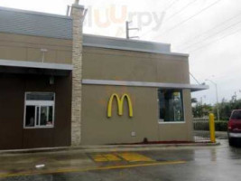 Mcdonald's outside