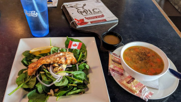 M.I.C. Canadian Eatery and Whisky Pub food