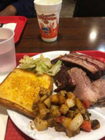 Soulman's B-que food