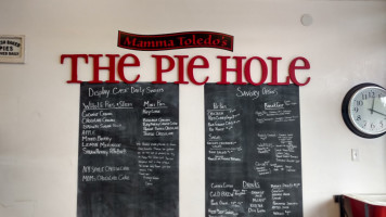 Mamma Toledo’s The Pie Hole inside