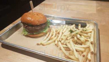 Hopdoddy Burger food