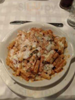 Maggiano's Little Italy food