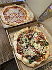 Mod Pizza food