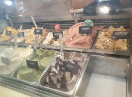 Gelatissimo food