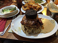 Blue Bell Inn food