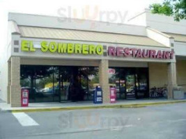 El Sombrero outside