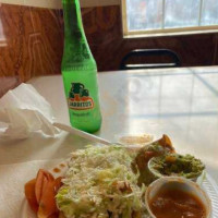 Las Morenas De Klamath Falls food