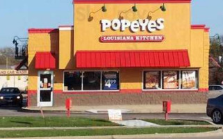 Popeyes Louisiana Kitchen outside