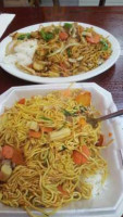 Khan's Mongolian Grill food