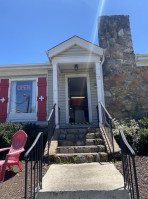 Bakery Off Augusta outside