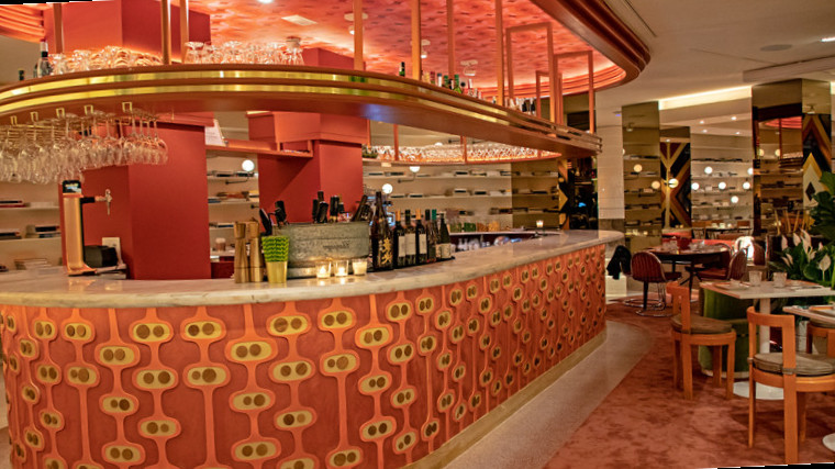 restaurant image