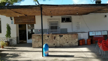 Bar Restaurante La Piscina Montecorto inside