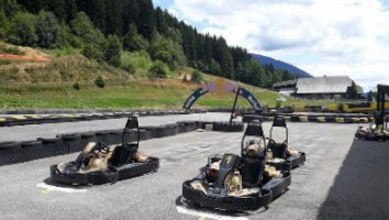 Paintball, Gokart Und Motocross outside