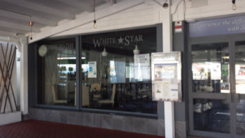 White Star inside