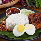 D’warung Basyar food