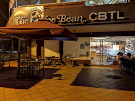 The Coffee Bean Tea Leaf Damai inside