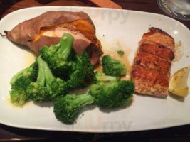 Longhorn Steakhouse food