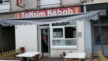 Royal Kebab inside