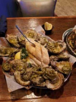 Mr. Ed's Oyster Fish House, Metairie food