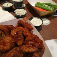 Buffalo Wild Wings food