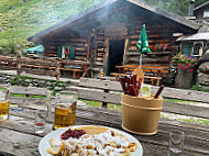 Putzentalalm food