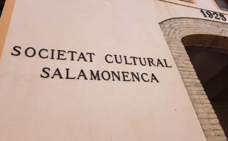 Societat Salomonenca inside