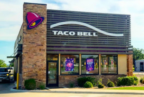 Taco Bell outside