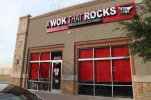 A Wok That Rocks outside