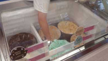 Baskin-robbins food