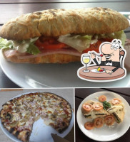 Vesuvios Pizzeria Sabang food