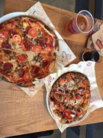 Mod Pizza food