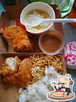 Jollibee food